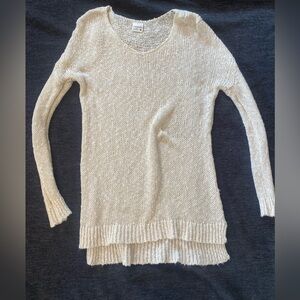 Women’s Cream Colored Knit Sweater